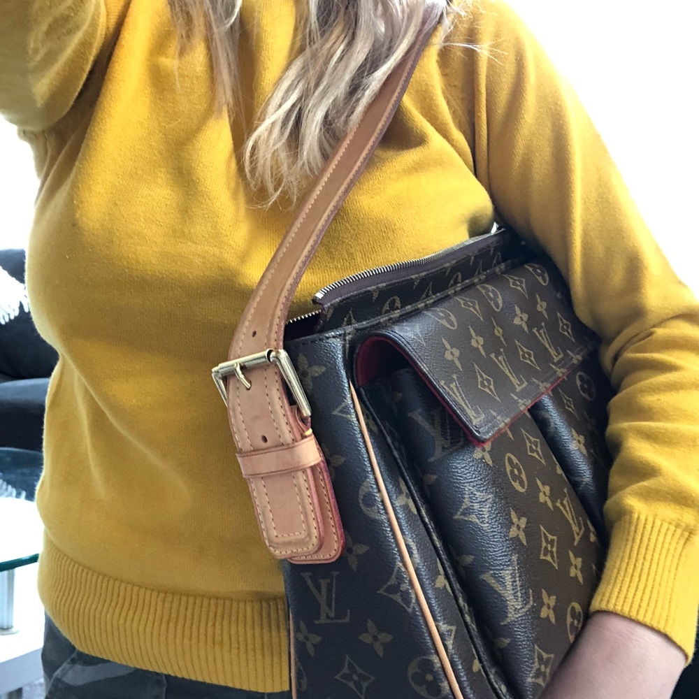 Authentic Louis Vuitton shoulder bag
